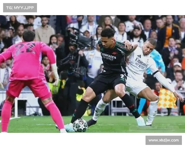 皇马后防线坚固如铁,守住胜利! 皇马后防线坚固如铁,守住胜利!