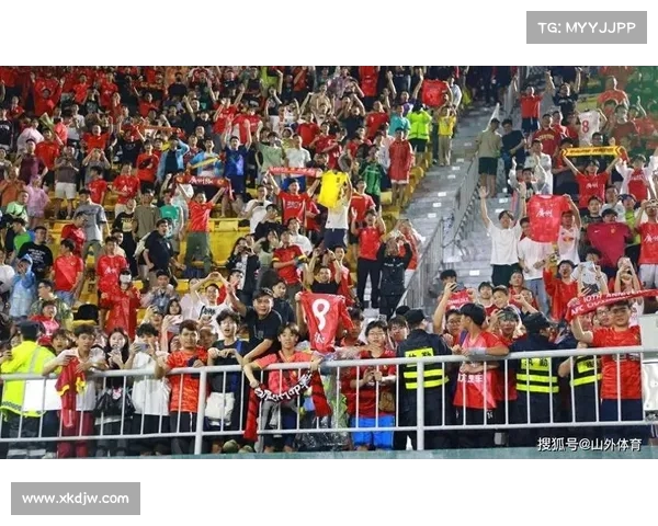 拜仁慕尼黑球迷狂欢,胜利不断 拜仁慕尼黑球迷狂欢,胜利不断