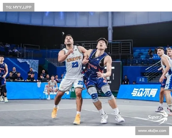 江苏扬子江凭借李盛东的关键远投,成功锁定小组赛全胜晋级 江苏扬子江凭借李盛东的关键远投,成功锁定小组赛全胜晋级