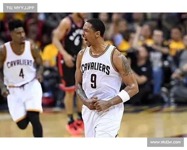 从巴郎-戴维斯的故事看斯特林：一场更衣室的尴尬遭遇(巴郎戴维斯外号)