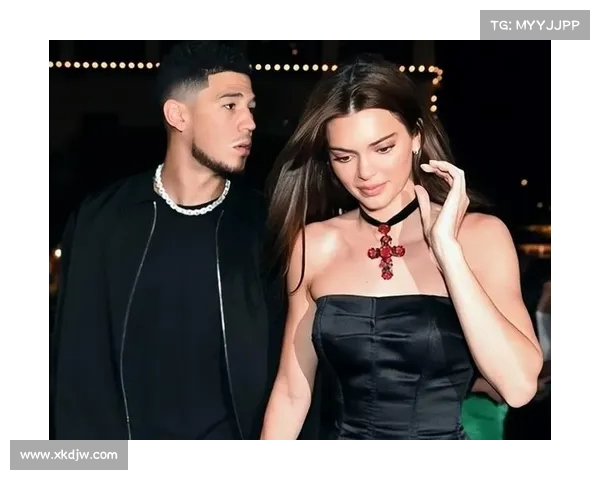 卡戴珊晒儿子打球视频,黄发小球员展现惊人远射技巧(卡戴珊有几个宝宝) 卡戴珊晒儿子打球视频,黄发小球员展现惊人远射技巧(卡戴珊有几个宝宝)